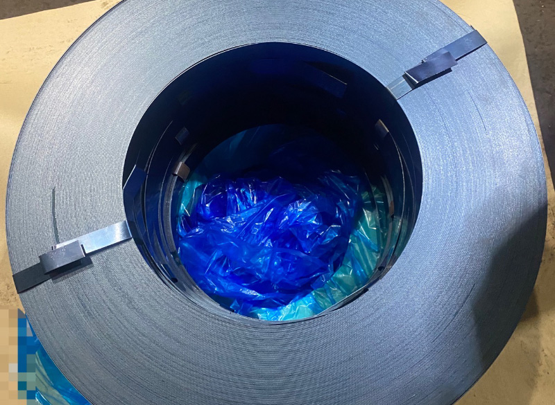 烤藍(lán)打包鋼帶